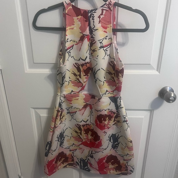 Abercrombie & Fitch Scuba Floral Dress - Picture 8 of 8